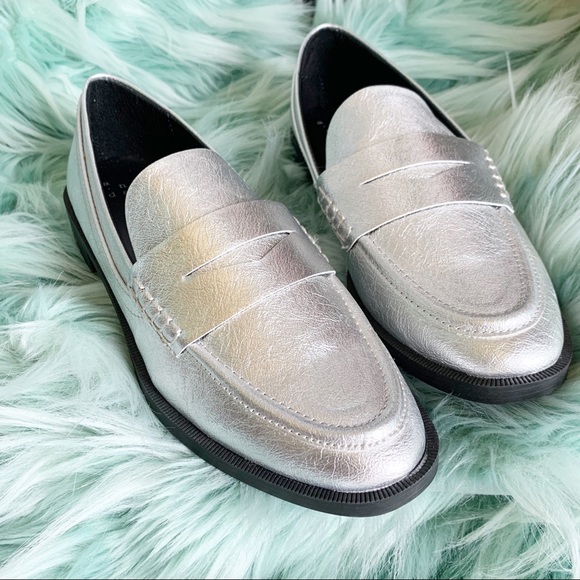 Metallic silver penny loafers - Picture 2 of 7